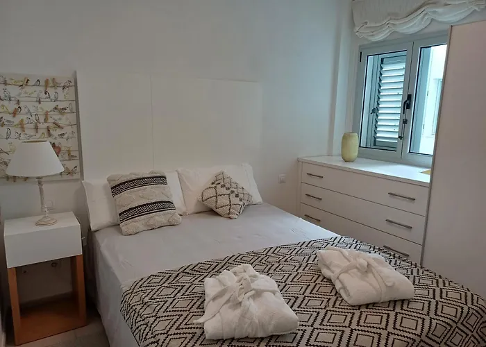 Vespucio Salinetas, Tu Escapada A La Playa