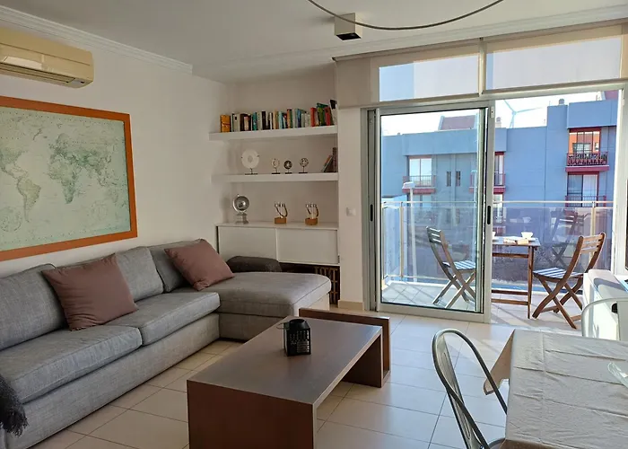 Vespucio Salinetas, Tu Escapada A La Playa